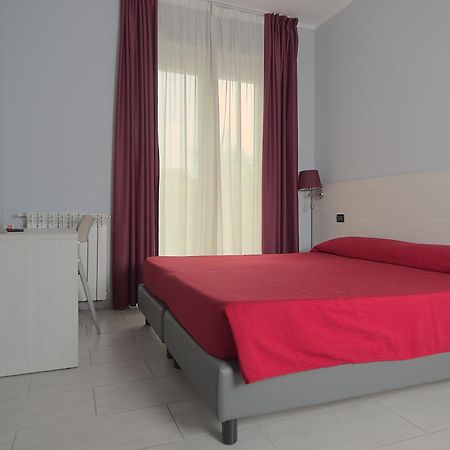Hotel Pone Sesto San Giovanni Eksteriør bilde