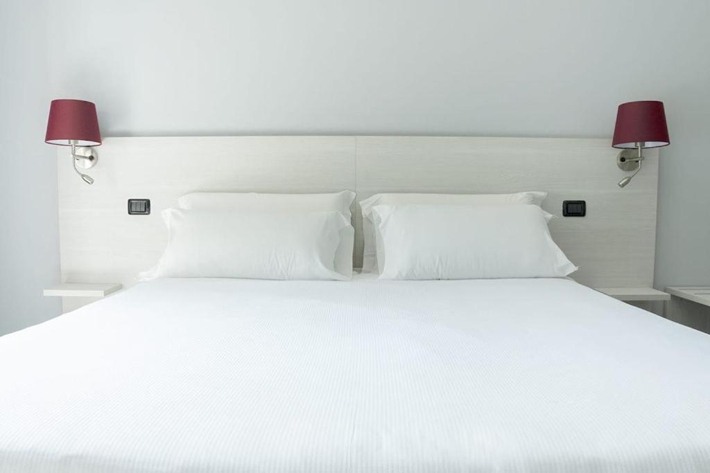 Hotel Pone Sesto San Giovanni Eksteriør bilde